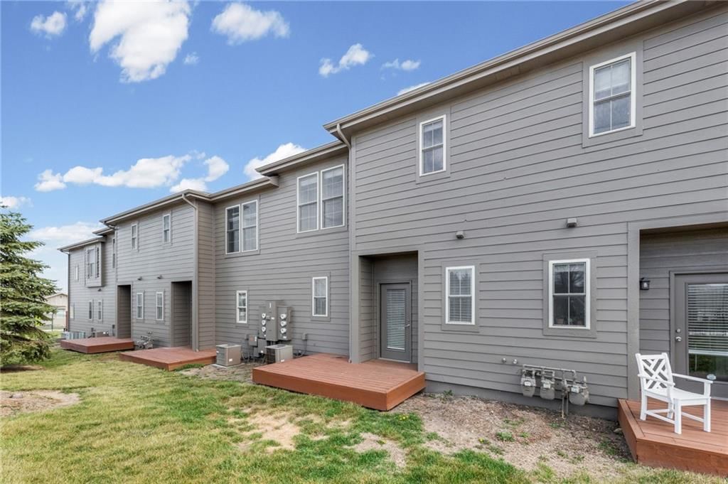 5245 Overland Drive — photo 30