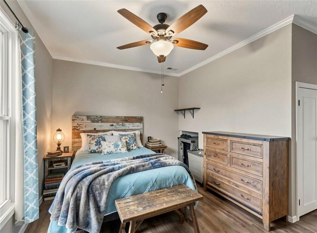 846 S Olive Street — photo 14