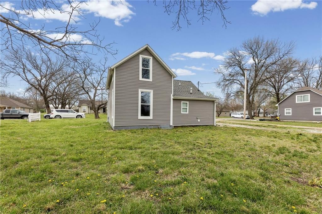846 S Olive Street — photo 26