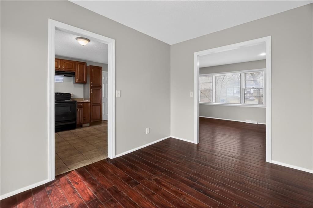 11504 Manchester Avenue — photo 11
