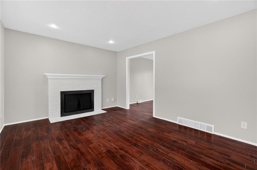 11504 Manchester Avenue — photo 15
