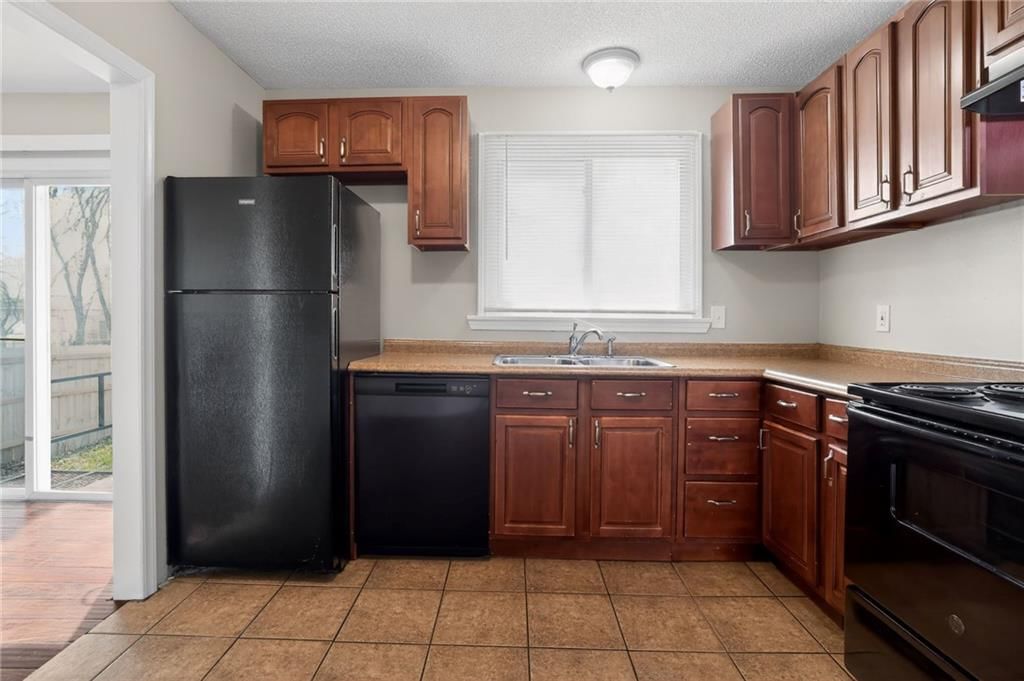 11504 Manchester Avenue — photo 21