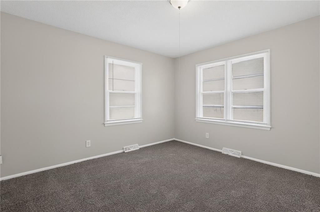 11504 Manchester Avenue — photo 23