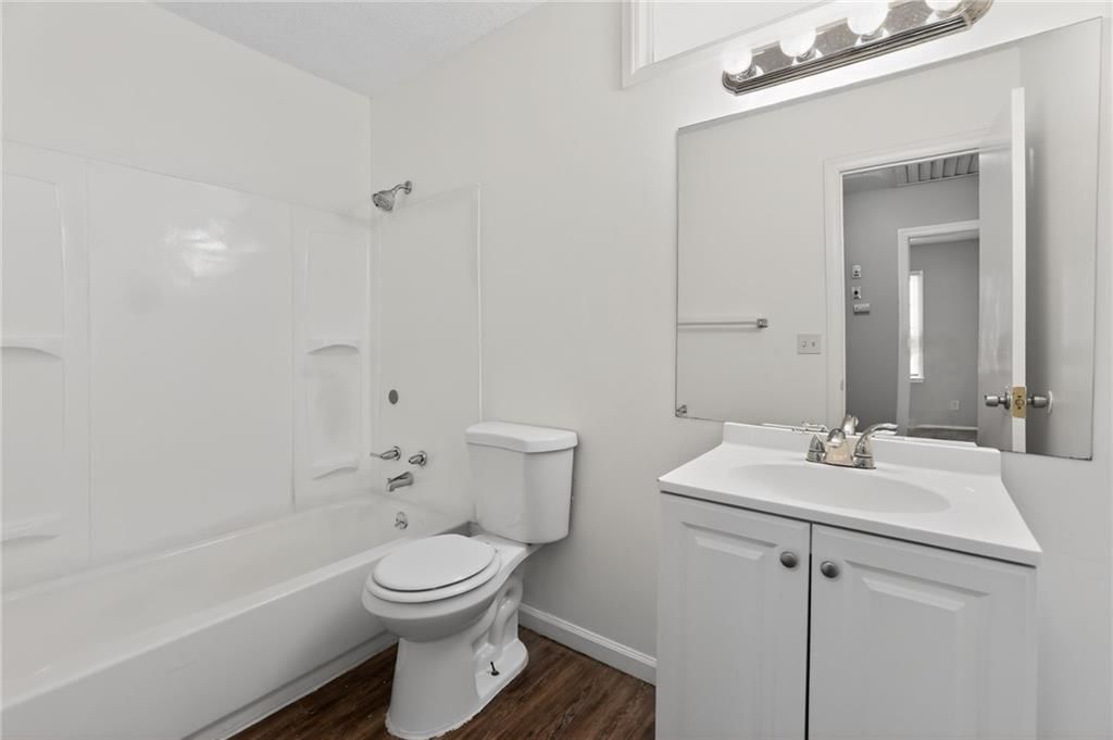 11504 Manchester Avenue — photo 29
