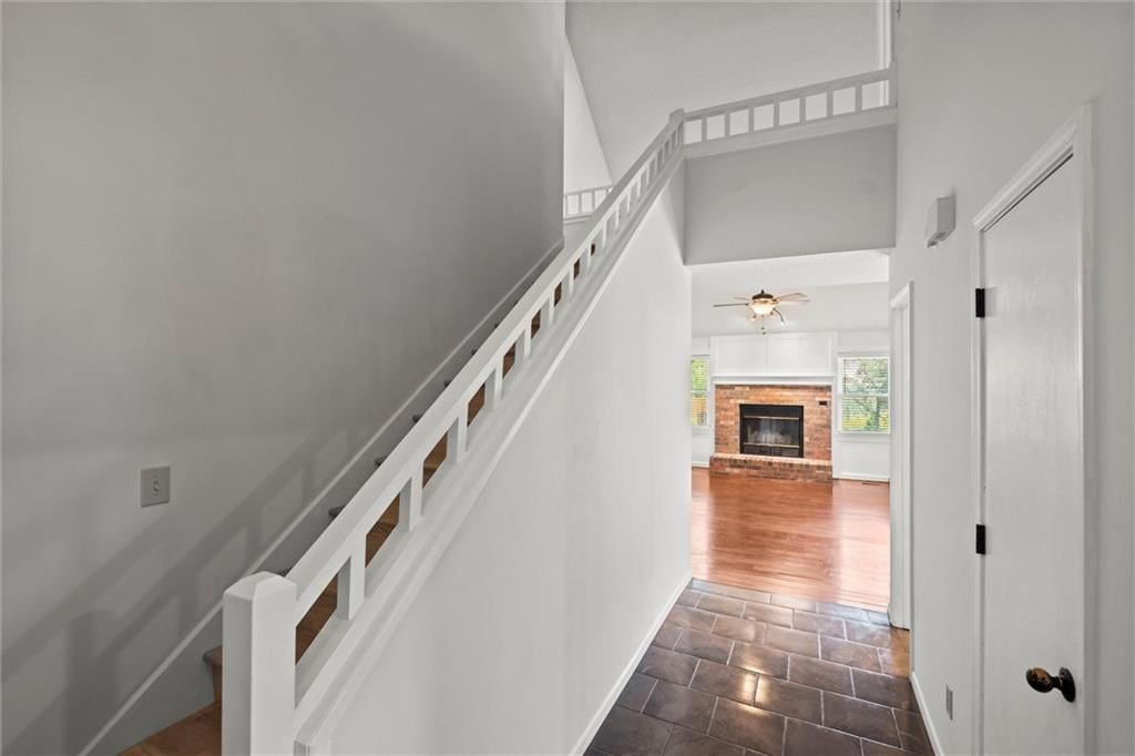 1204 Chadwick Court — photo 5