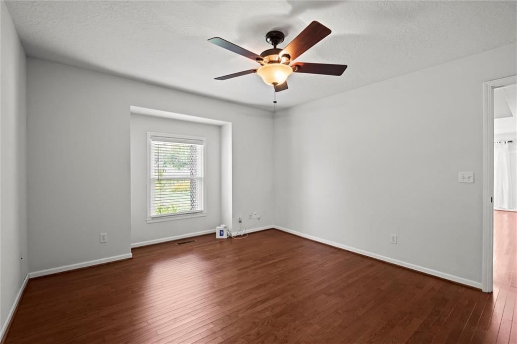 1204 Chadwick Court — photo 18