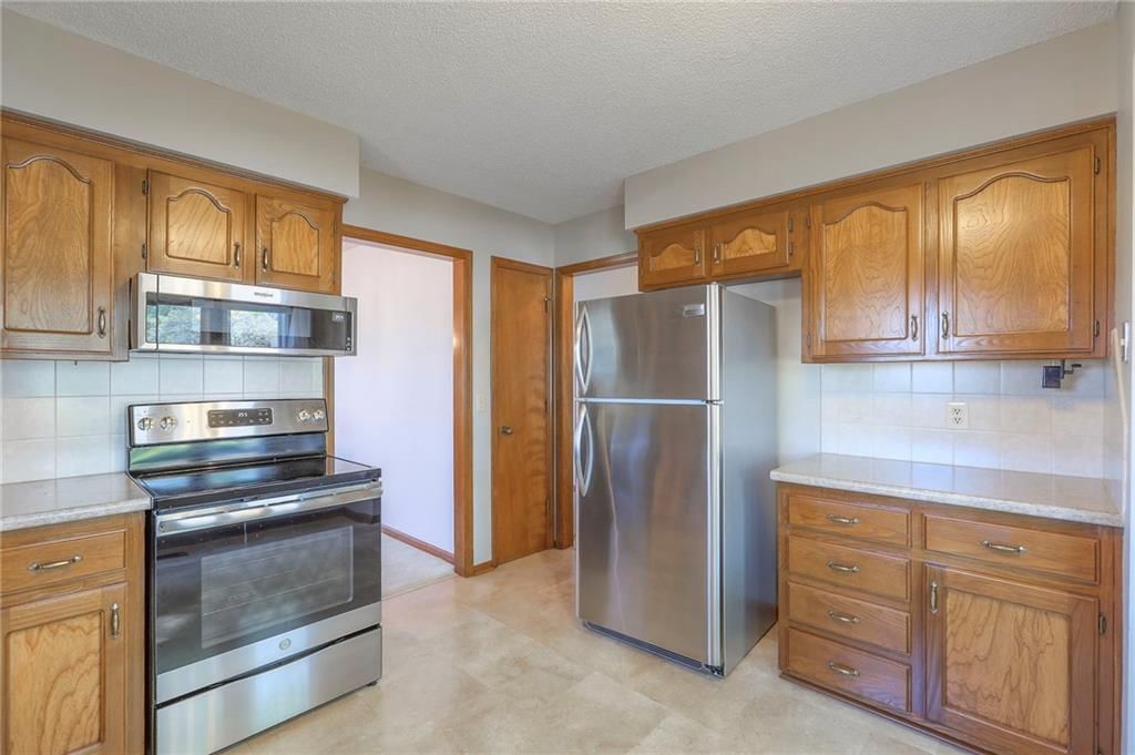 8409 Westridge Road — photo 9