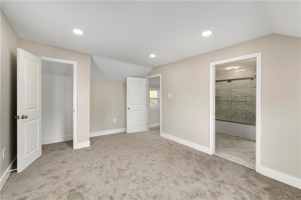 2313 Michigan Avenue — photo 21