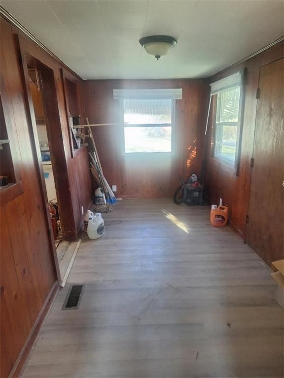 406 E Osage Street — photo 8