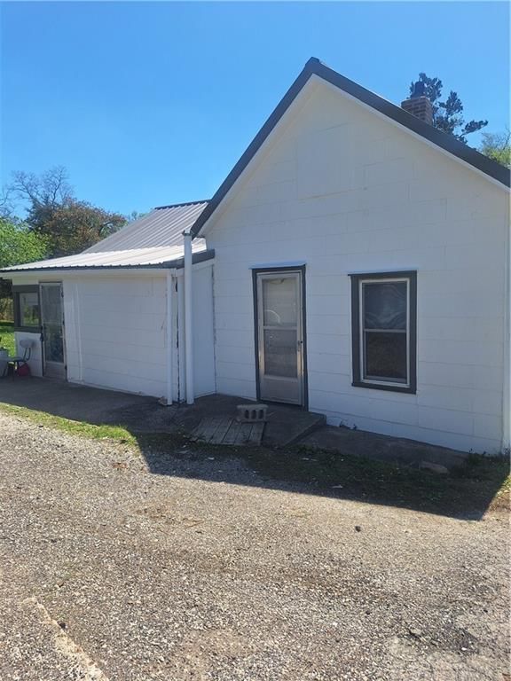 406 E Osage Street — photo 11