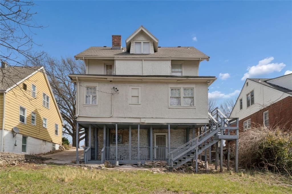 6046 Swope Parkway — photo 48