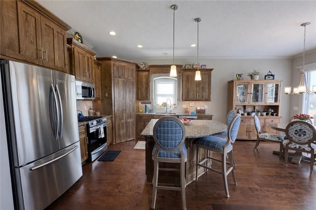 1100 SW Heather Drive — photo 4