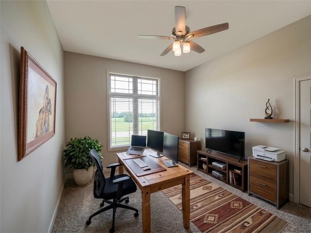 1100 SW Heather Drive — photo 7