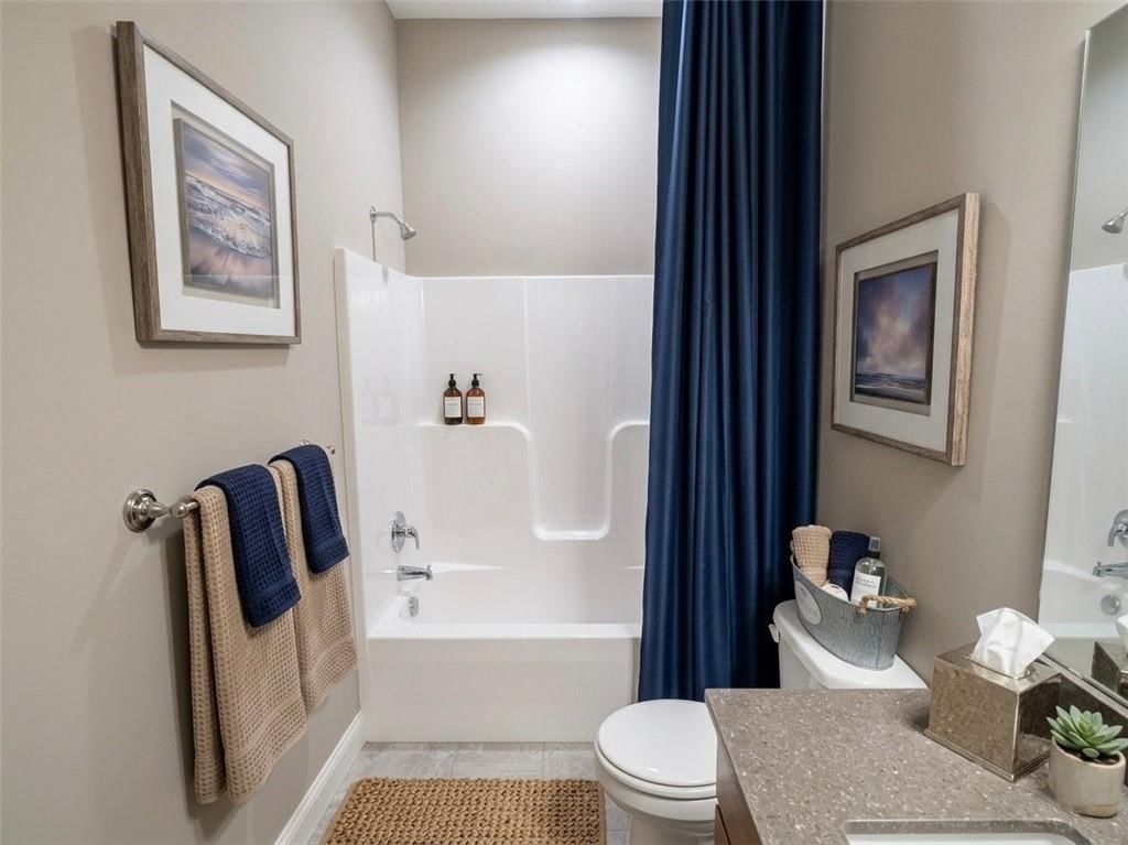 1100 SW Heather Drive — photo 10