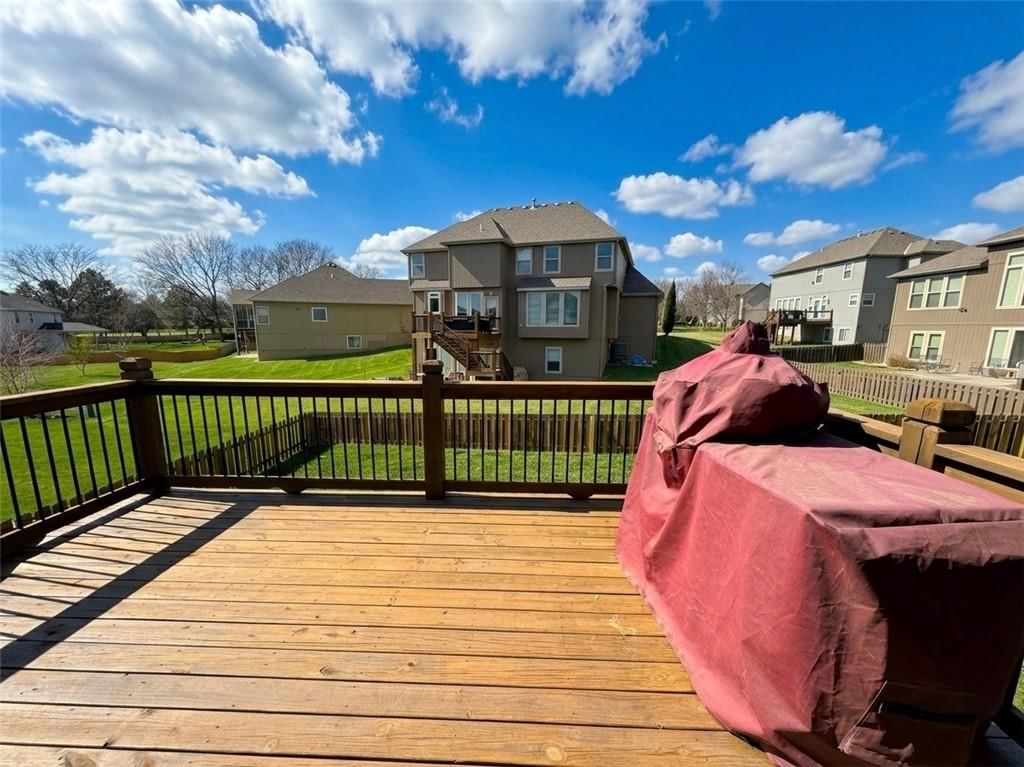 1100 SW Heather Drive — photo 24