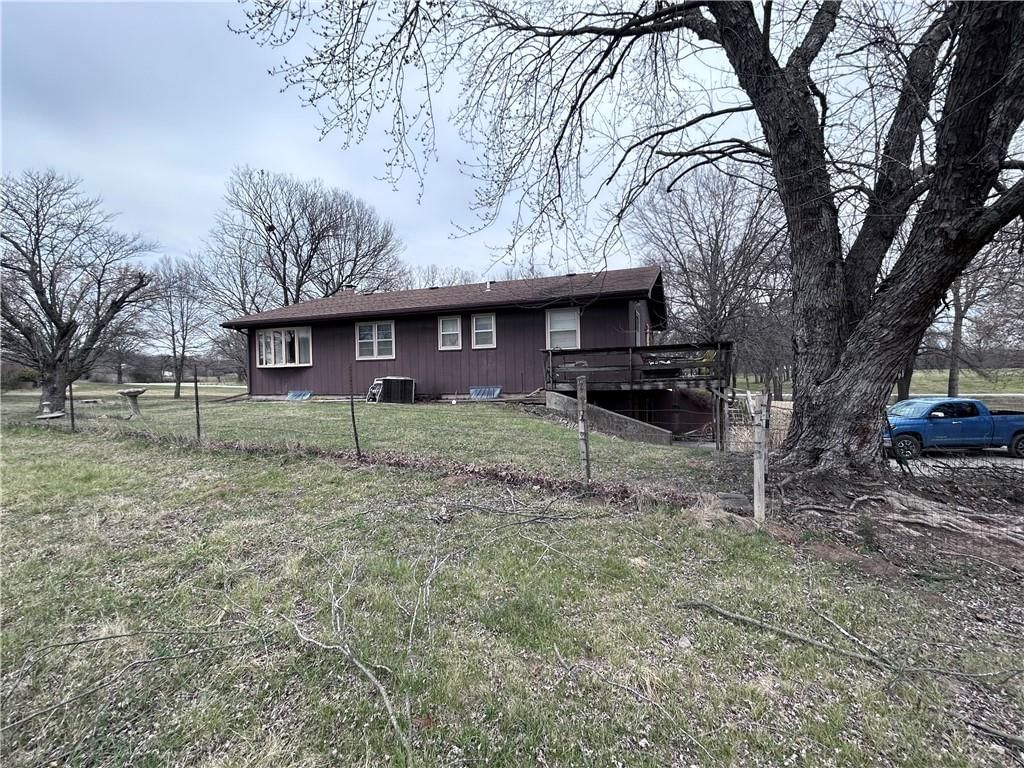 835 N 1710 Road — photo 16