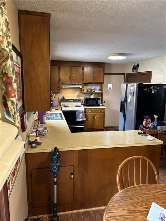 835 N 1710 Road — photo 31