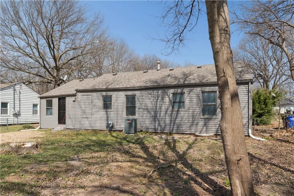 1113 E Cedar Street — photo 7