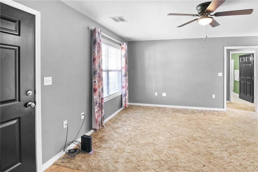 3304 Hughes Avenue — photo 3