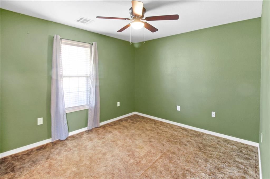 3304 Hughes Avenue — photo 12