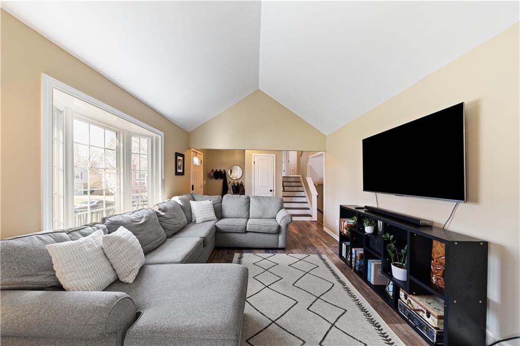 9745 Craig Drive — photo 8