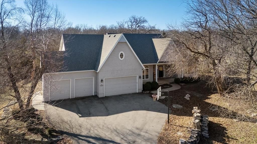 28098 Overbrook Road — photo 12