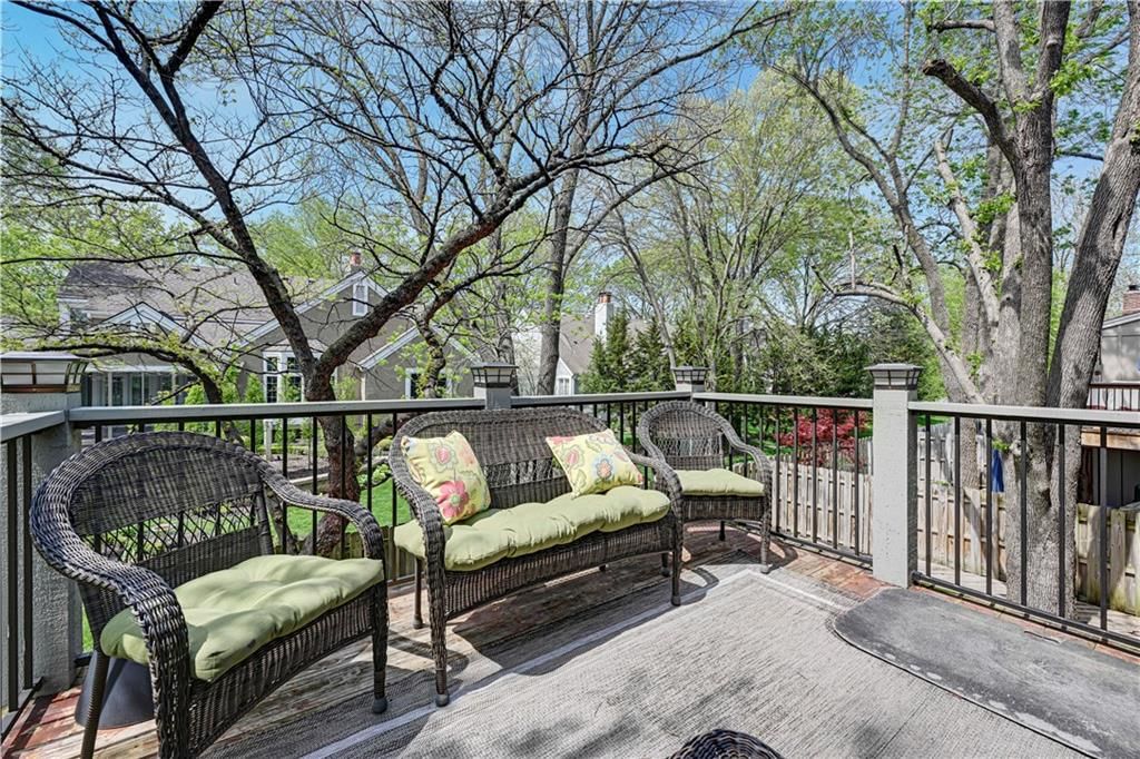 4421 W 112th Terrace — photo 39