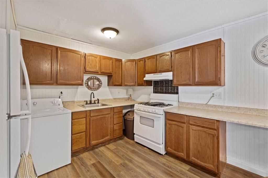 7505 E 111th Terrace — photo 9