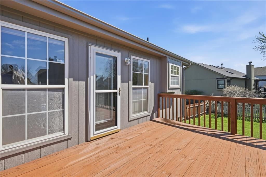 1016 NE Depot Drive — photo 34