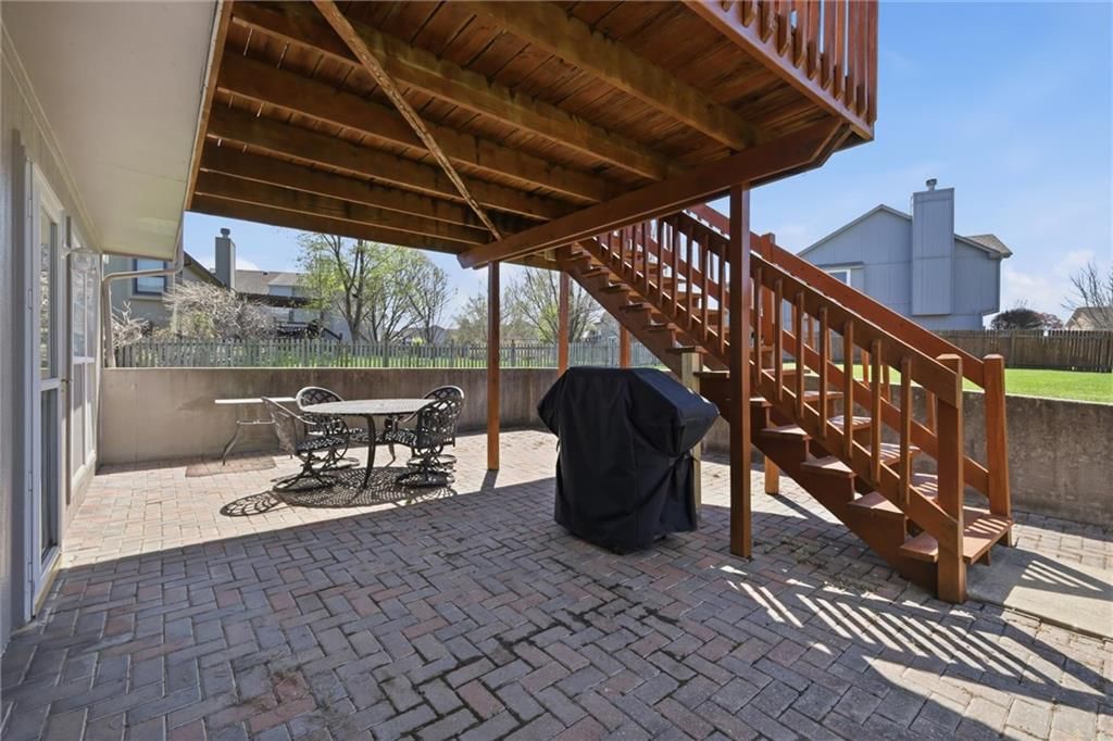1016 NE Depot Drive — photo 36