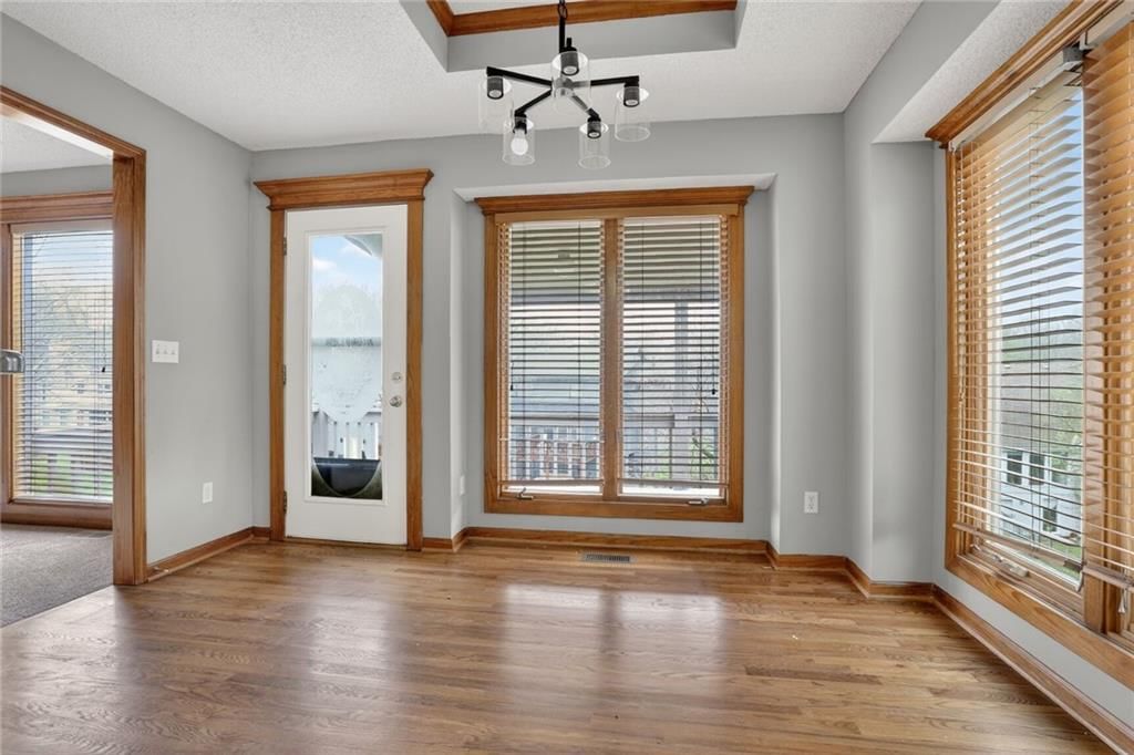 7412 N Prospect Avenue — photo 8