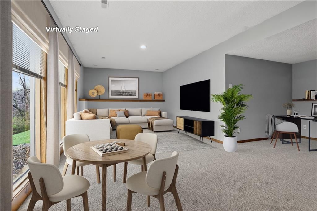 7412 N Prospect Avenue — photo 22