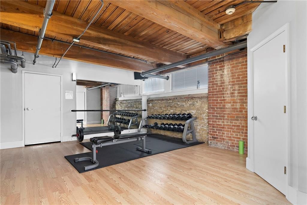 308 W 8th Street — photo 31