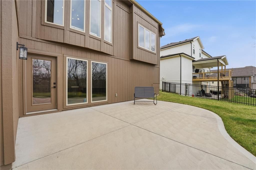 13475 Terrace Park Drive — photo 56