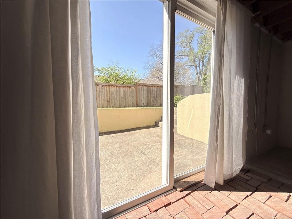 9728 High Drive — photo 35