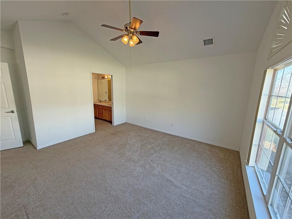 823 NE Devon Drive — photo 14