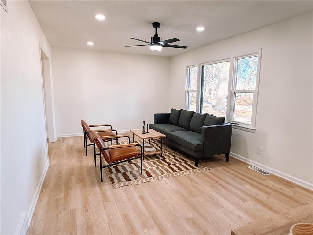 8910 Western Hills Drive — photo 19