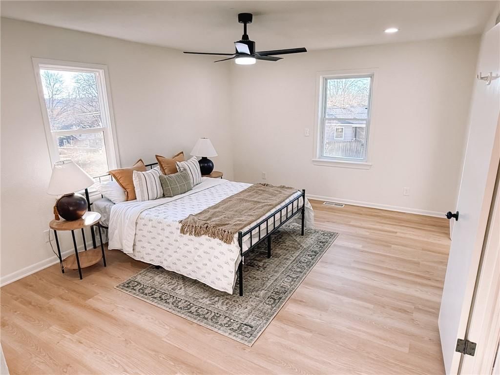 8910 Western Hills Drive — photo 20