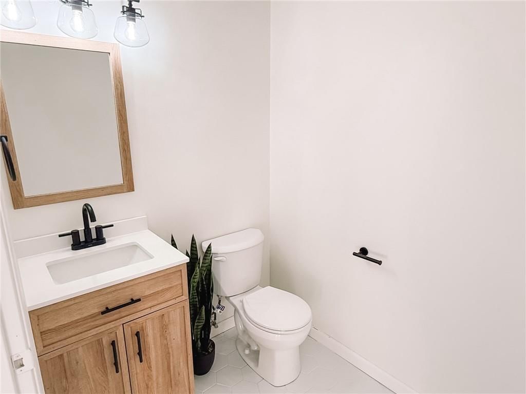 8910 Western Hills Drive — photo 29