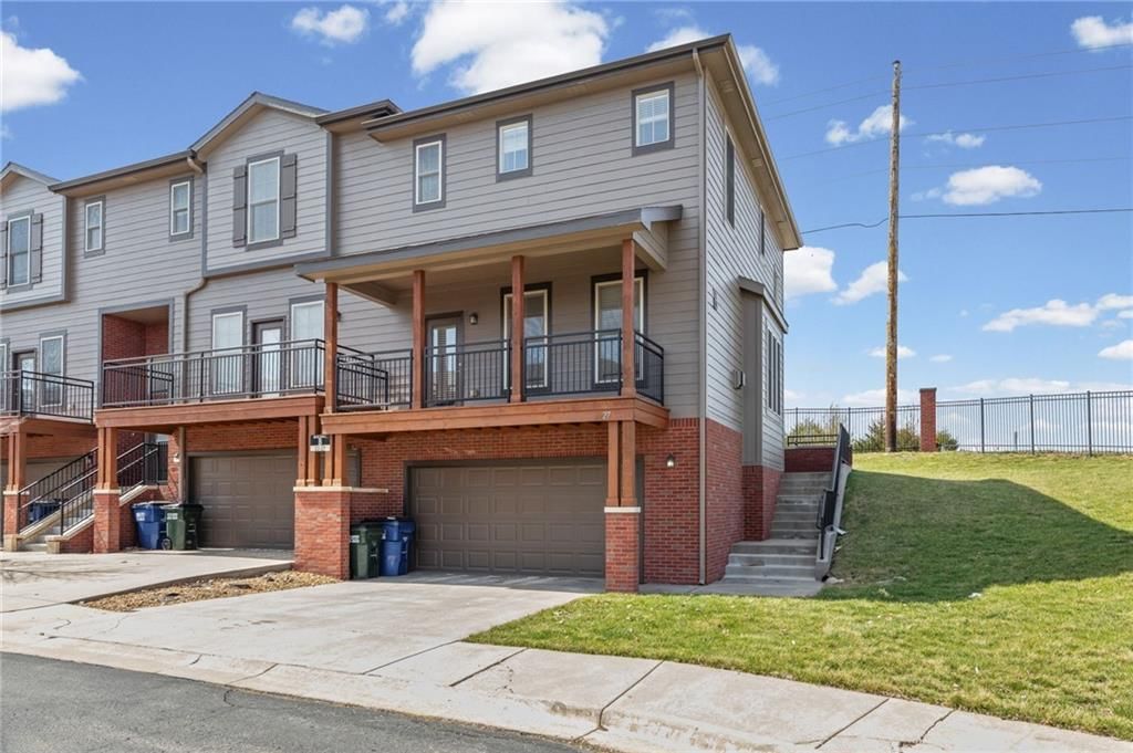 5245 Overland Drive — photo 1
