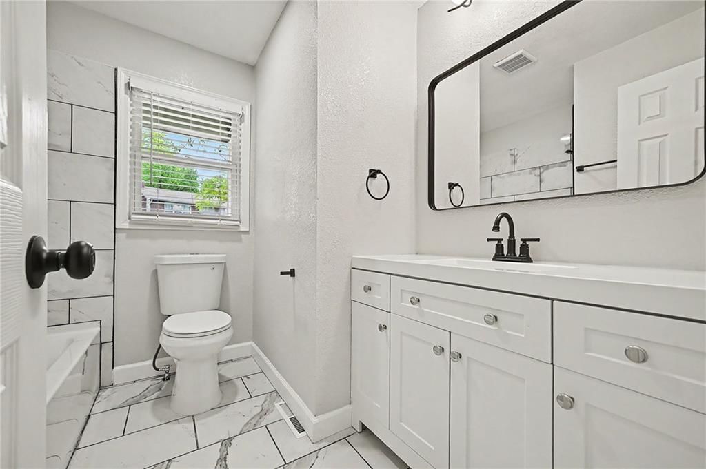 4412 E 104th Street — photo 18