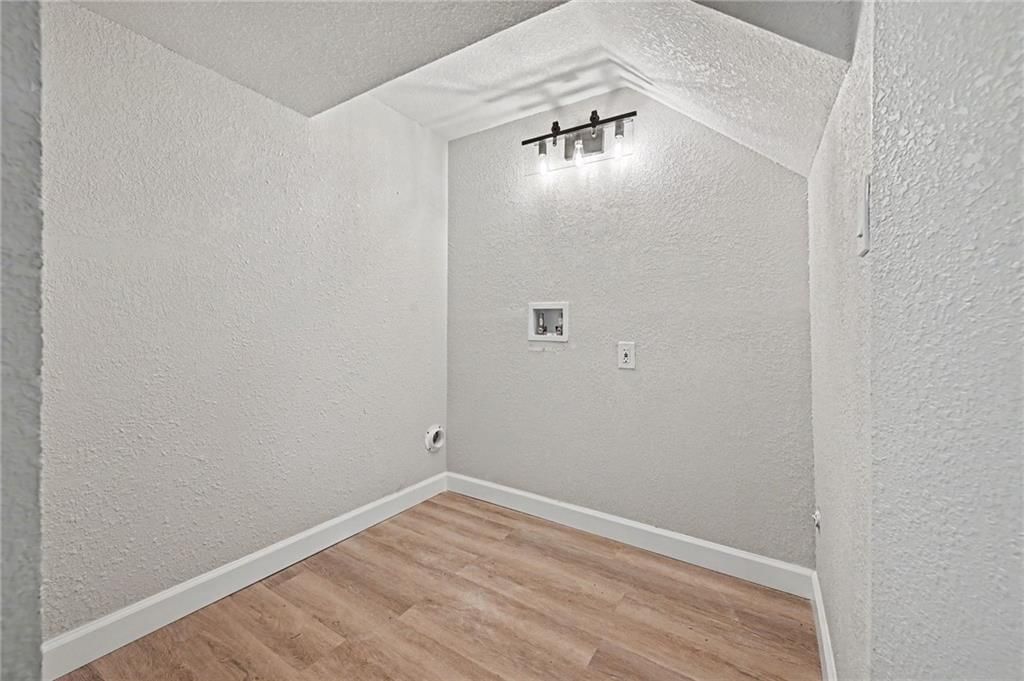 4412 E 104th Street — photo 23