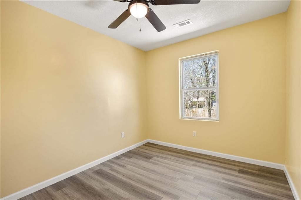 5520 TOPPING Avenue — photo 14