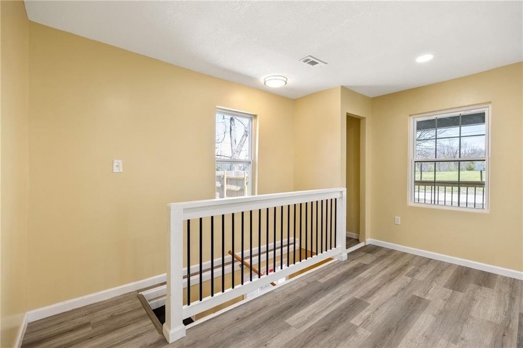 5520 TOPPING Avenue — photo 29