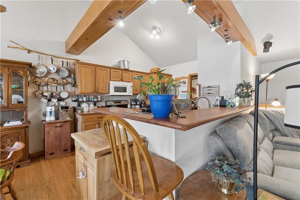 2132 E 26th Street — photo 14