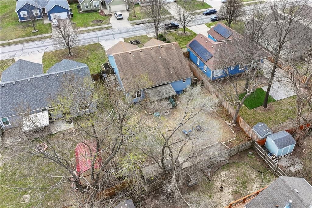 2132 E 26th Street — photo 36
