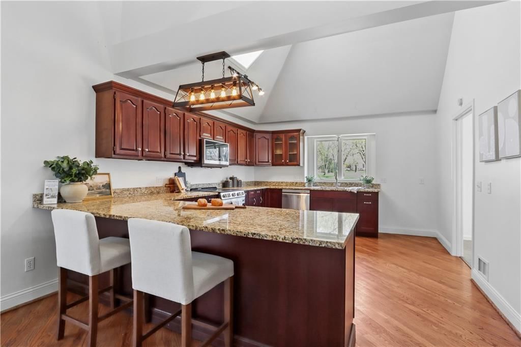 17010 Palos Verdes Drive — photo 4