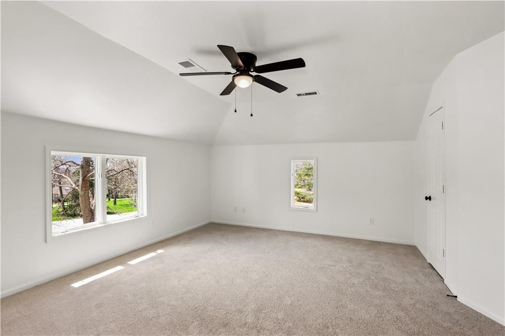 17010 Palos Verdes Drive — photo 9
