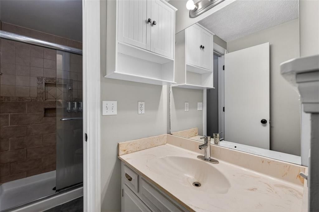 600 NE 114th Street — photo 23