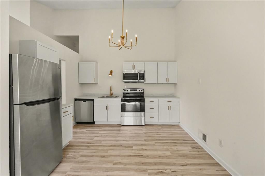 11218-11220 College Avenue — photo 6
